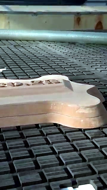 Side profile of glued three-layer plaque depth (SKU ask)