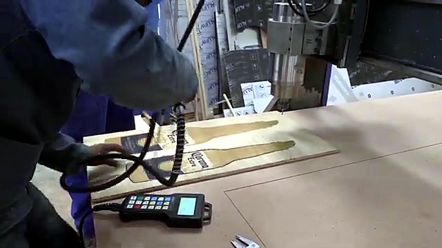 DSP handheld + two Corona bottle prints on EasyRoute bed (SKU ask)