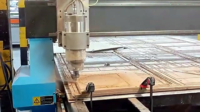 Mid cut circle-in-square on cyan-blue EasyRoute (SKU ask)