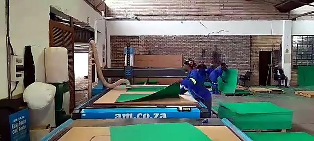 Operator adjusts material near gantry non-ATC (SKU ask)