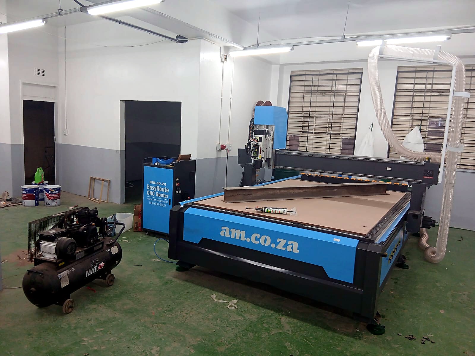 R-1325K/90L EasyRouter ATC: workshop overview with I-beam and MAT Air compressor (staff still)