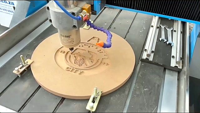 am.co.za + T-slot + spindle + clamps mid crest carve (SKU ask)