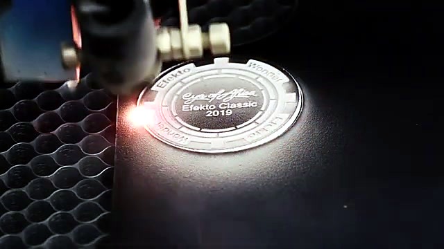 Circular chip active laser spark close (SKU ask)