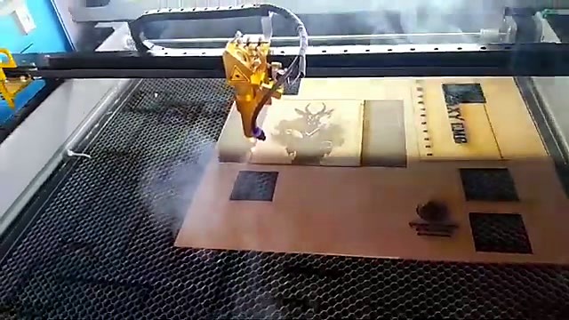 Gold nozzle engraving deer/springbok on wood (SKU ask)