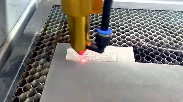 Gold head + red-dot over grey stamp blank (SKU ask)