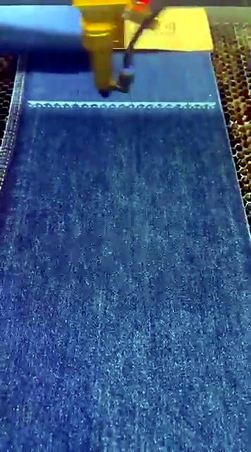 Multi-row denim fade patterns mid-pass (SKU ask)