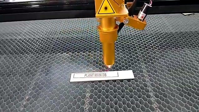 Perimeter cut with light smoke on magnet