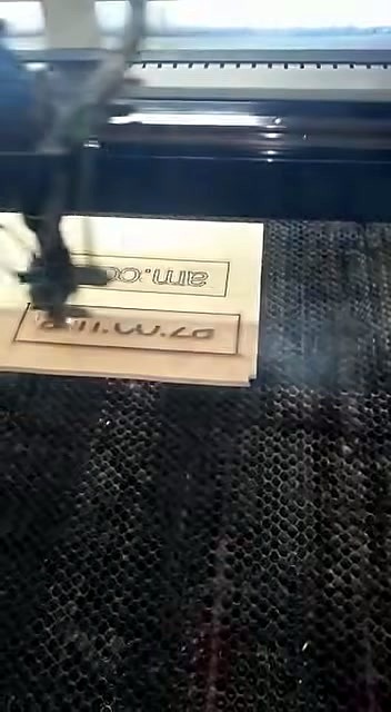 am.co.za logo boxes on wood on honeycomb bed (SKU ask)