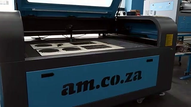 Blue am.co.za CO2 cabinet front open over craft sheets (SKU ask)