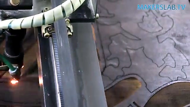 CO2 nozzle close cutting thick plywood (SKU ask)