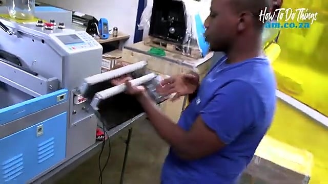 CLEAR two-roller rotary jig held at Desktop side (SKU ask)