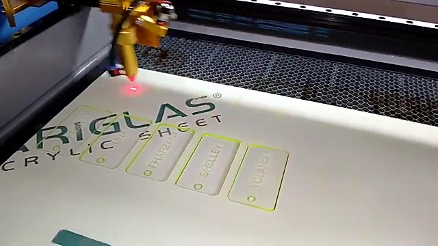 Red pointer mid tag engrave/cut (SKU ask)