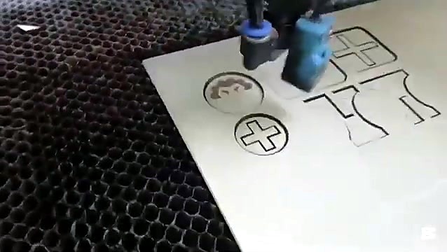 Lion logo engraved medallion (SKU ask)