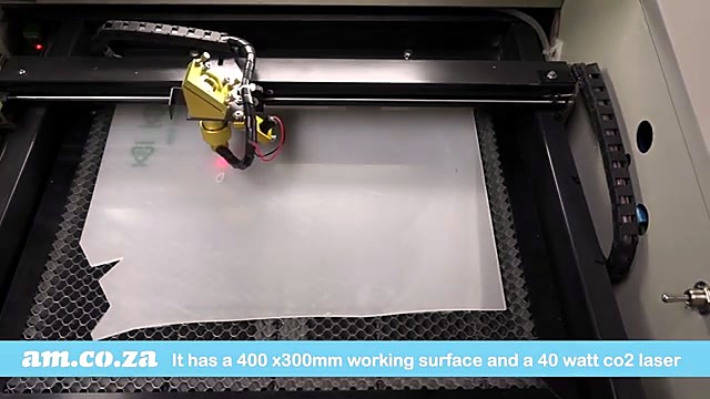 Honeycomb bed cut with 400x300 40W overlay (SKU ask)