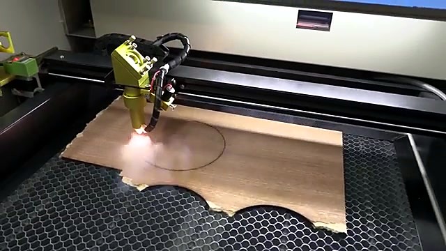 Yellow TruCUT-Lite head cutting circular coaster (SKU ask)