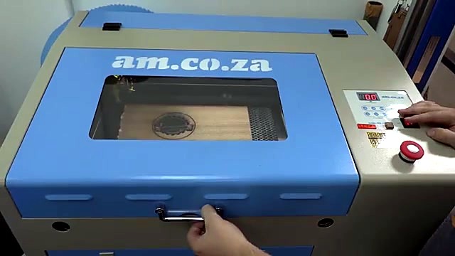 CLEAR am.co.za light-blue lid desktop chassis + E-stop (SKU ask)