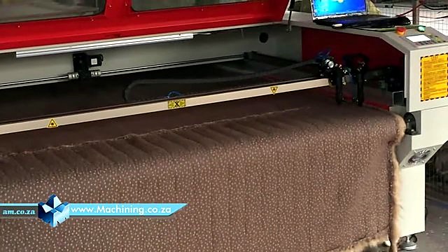 Wide workshop view conveyor feed off front (SKU ask)