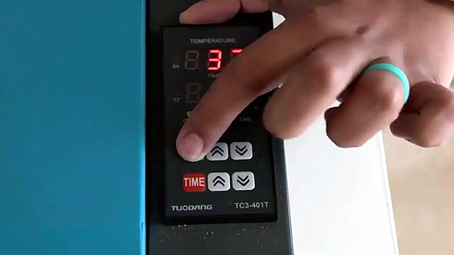 Dual TEMP/TIME panel TC3-4037 class close-up (SKU ask)