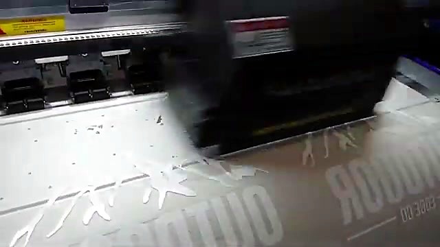 Carriage over mirrored outdoor logos (SKU ask)