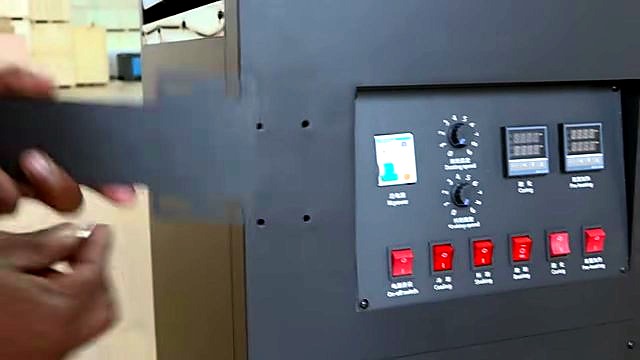 Control panel: dusting/shaking knobs + curing/pre-heat displays (SKU ask)