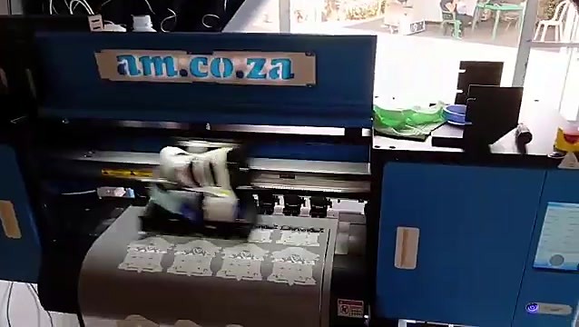 am.co.za-branded F-DTF/600 with carriage mid-print