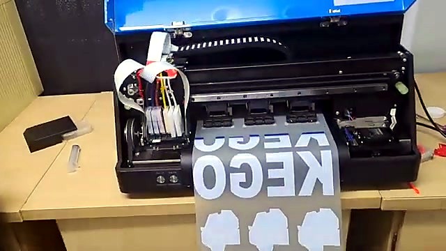 Front open view carriage + dampers over film (SKU ask)