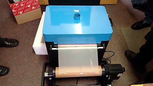 Blue-lid powder/cure unit rollers close (SKU ask)