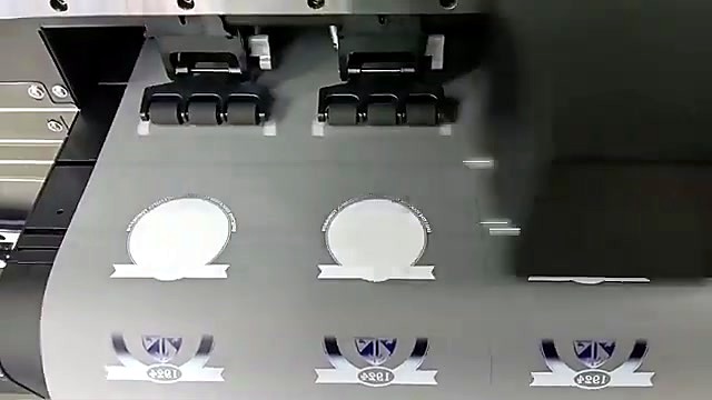 Crest grid on grey film (SKU ask)
