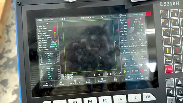 L5210H controller screen showing laser parameters during the RayCUT Lite lens check