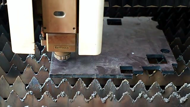 RayTools head sparking on thick steel (SKU ask)