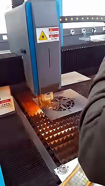 BM-style head close + hazard stickers + sparks (SKU ask)