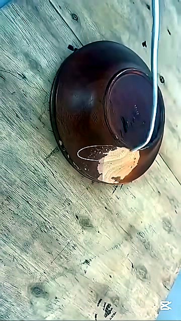 Nozzle + yellow glow mid-strip on inverted bowl (SKU ask)