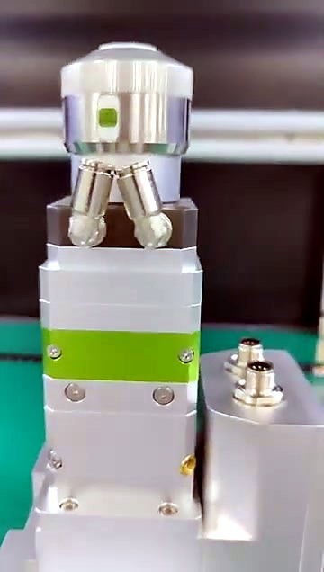 CLEAR Raytools silver head + lime-green band + M12s (SKU ask)