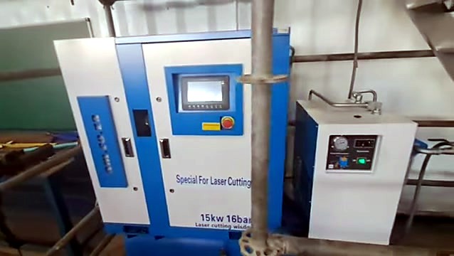 Auxiliary 15kW 16bar laser-cutting system plate (observe-only)