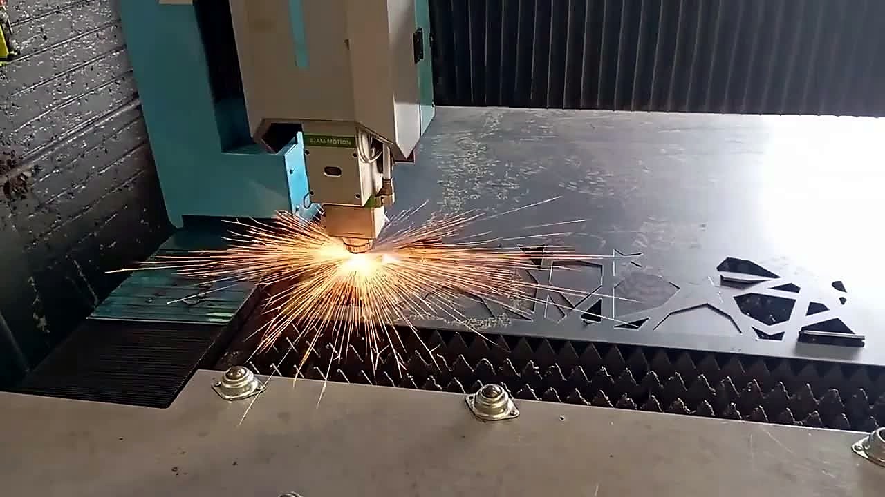 YouTube thumb — LF-1530/3000P steel gate lattice (SKU ask)