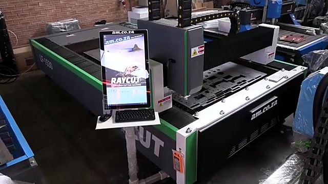 CLEAR LF-1530 side mark + RAYCUT monitor/stand + am.co.za (SKU ask)