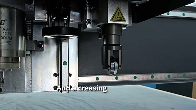 Creasing wheel on multi-tool FlatCUT head (SKU ask)
