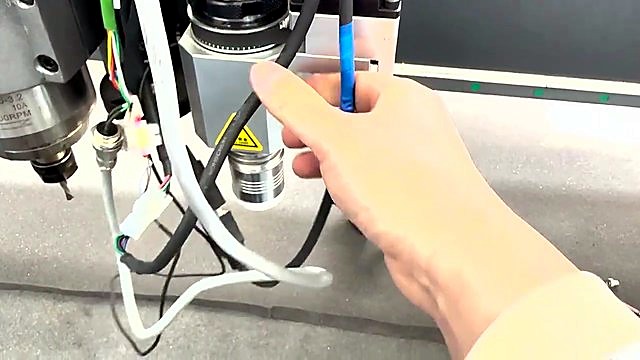 Spindle + CCD/knife housing + blue pneumatic (SKU ask)
