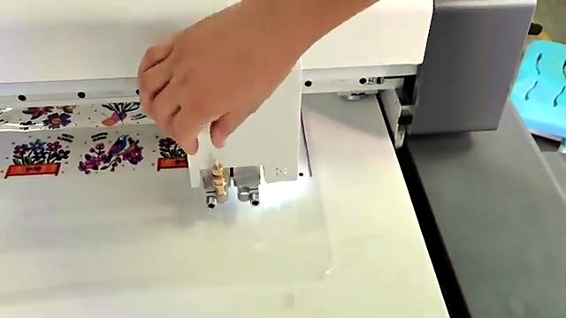 Gold blade holder into FlatCUT dual carriage (SKU ask)