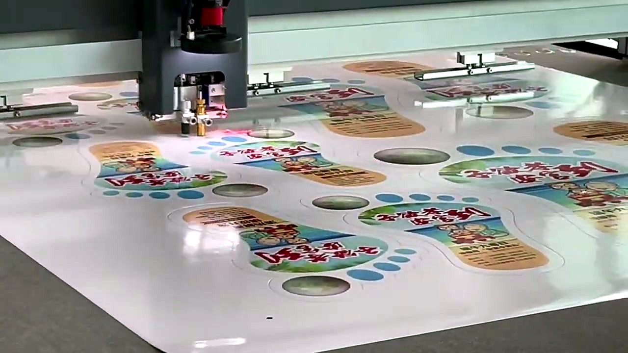 Tool head contour-cutting footprint graphic (SKU ask)