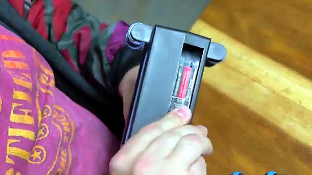 Handle battery compartment open red/black pack (SKU ask)