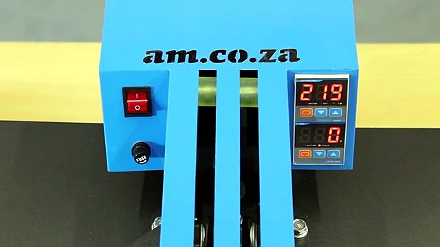 am.co.za branded blue control top + dual red LED (SKU ask)