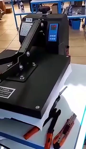 380 clamshell overview + hot caution sticker (SKU ask)