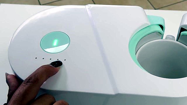 Top panel green button + numbered indicators close-up (SKU ask)