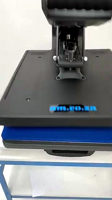 Top-down black platen am.co.za + blue pad overview (SKU ask)