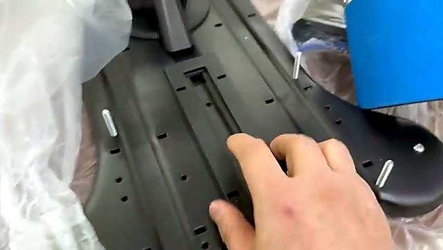 Black slotted base plate + studs + central rail (SKU ask)