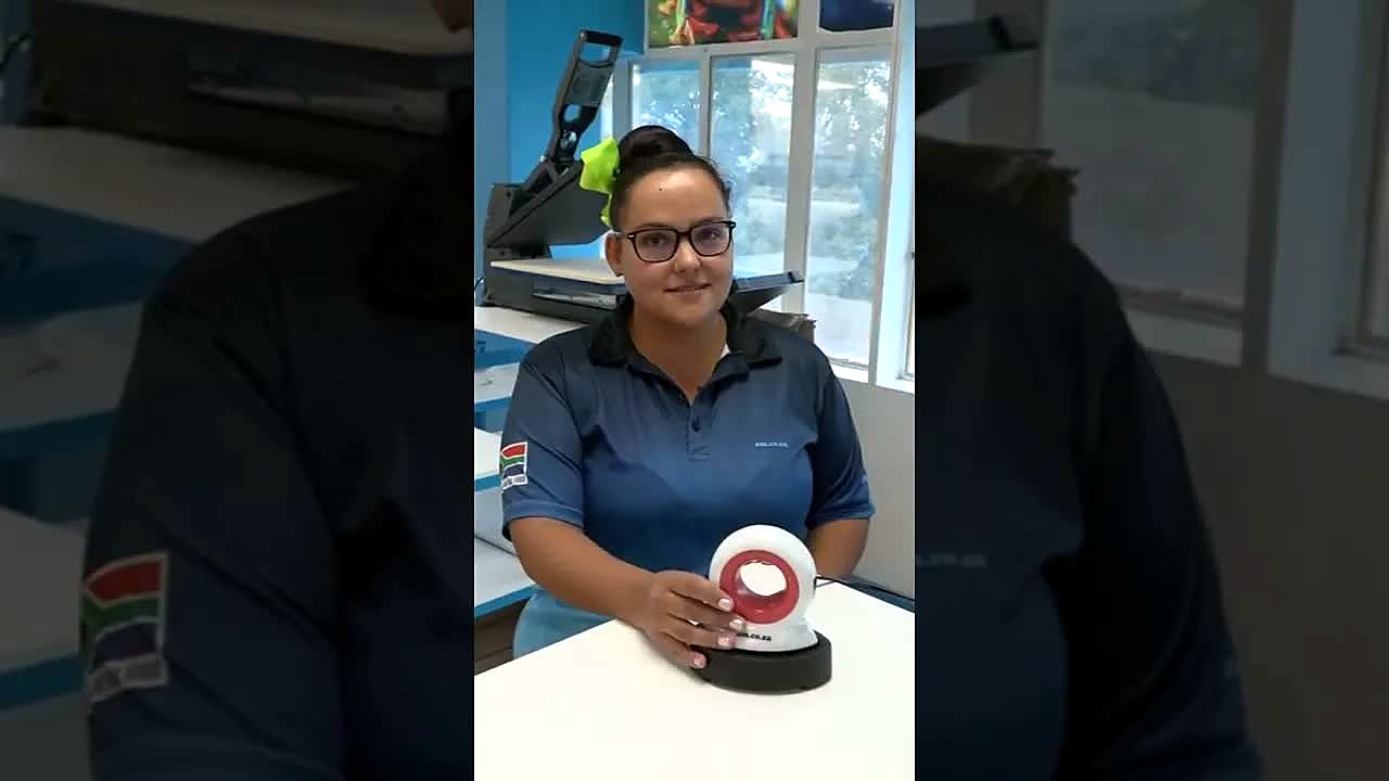 YouTube thumb — P0 smallest heat press (SKU ask)