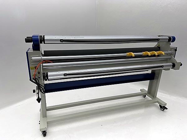 RM-1520A — Rollman Automatic 2000W Hot/Cold Laminator 1520mm