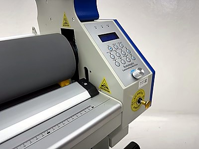 RM-1520A — Rollman Automatic 2000W Hot/Cold Laminator 1520mm