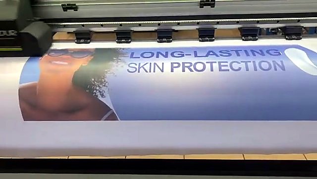 Carriage + pinch rollers printing skin-protection vinyl banner (SKU ask)
